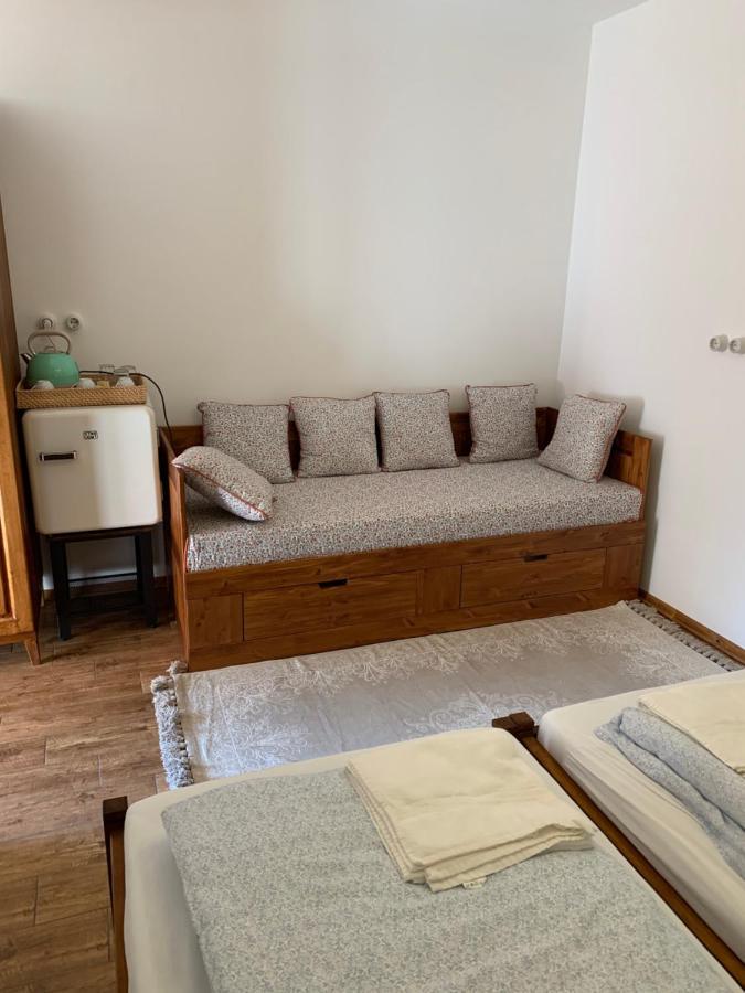 Szazesztendos Reveszhaz Apartman Szigetmonostor Bagian luar foto